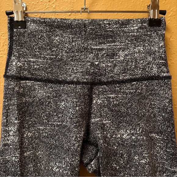 lululemon athletica Gray Leggings - Picture 2 of 8